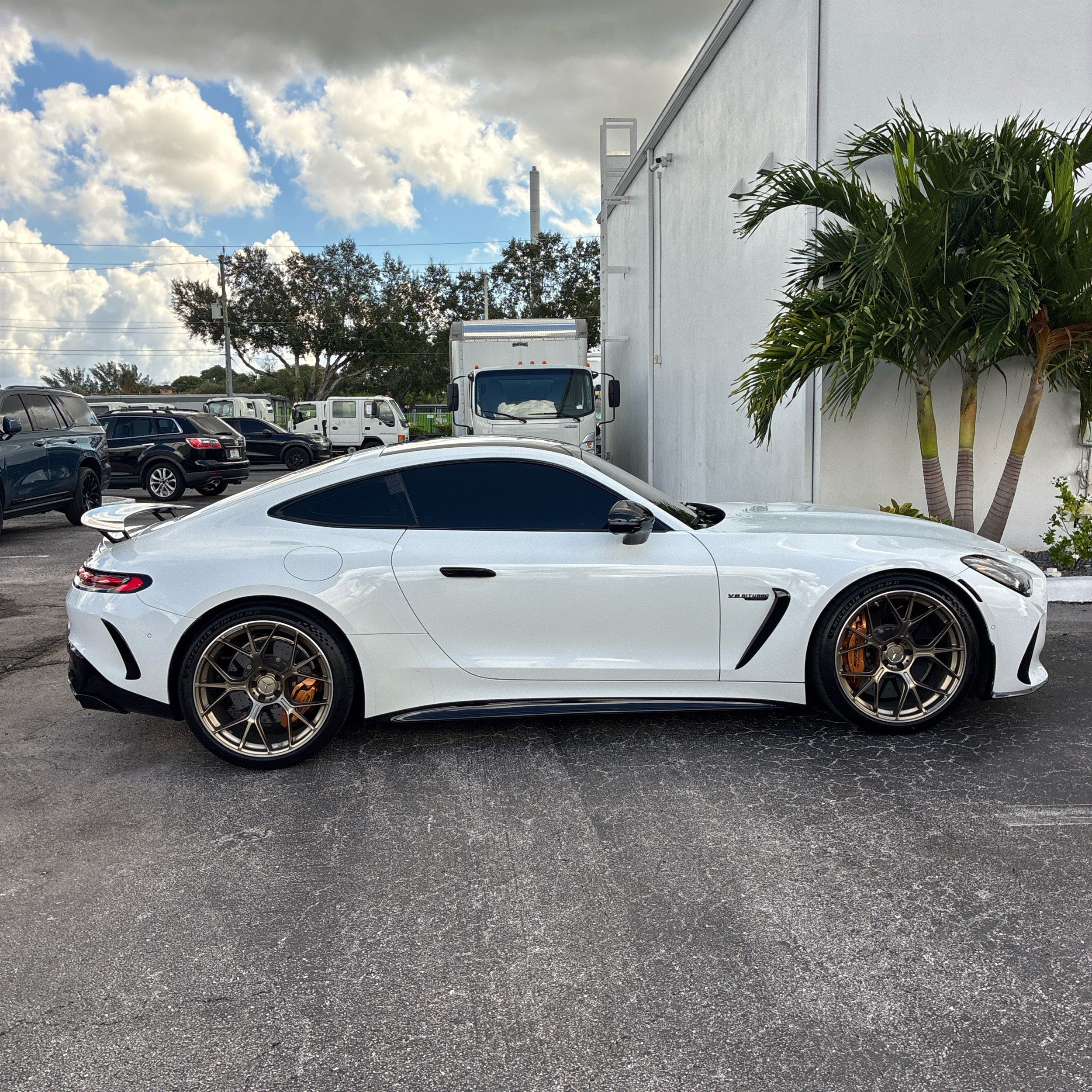 Used 2025 Mercedes-Benz AMG GT 63 image 20