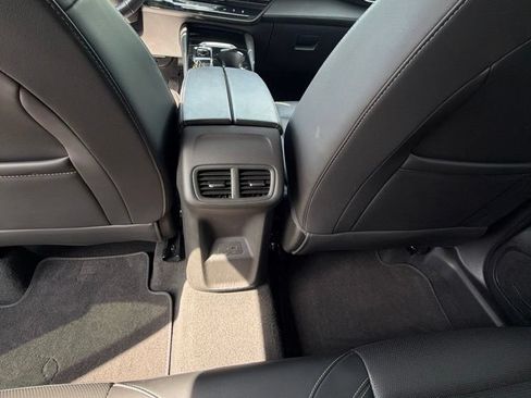 Used 2024 Buick Envision Preferred AWD/4WD image 26