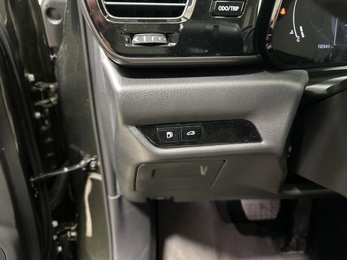 Used 2025 Lexus NX 350h AWD w/ Accessory Package (2T) image 37