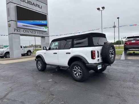 Used 2024 Ford Bronco Badlands AWD/4WD image 3