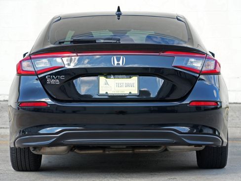 Used 2024 Honda Civic EX-L image 10