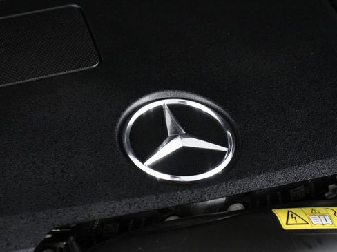 Used 2020 Mercedes-Benz GLE 350 4MATIC image 28