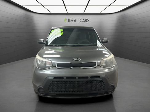 Used 2015 Kia Soul FWD image 2