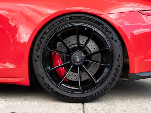 Used 2015 Porsche 911 GT3 RWD image 9