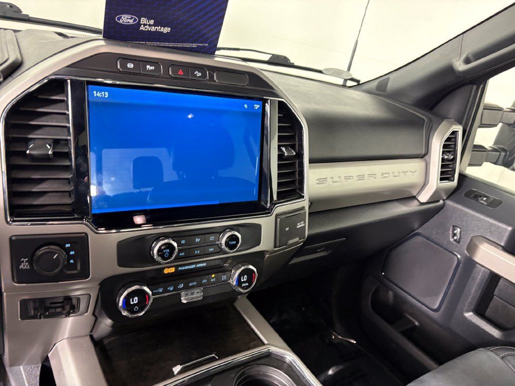 Used 2022 Ford F250 Lariat w/ Black Appearance Package AWD/4WD image 17