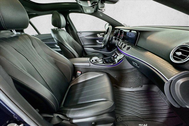 Used 2017 Mercedes-Benz E 300 image 27