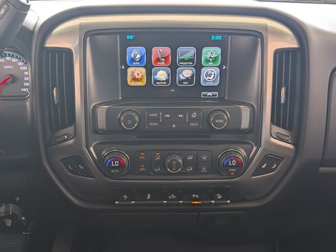 Used 2018 Chevrolet Silverado 1500 LT w/ All Star Edition image 25