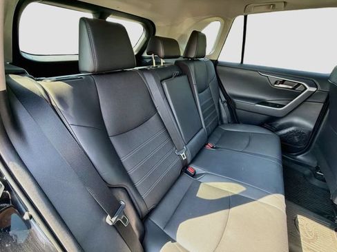 Used 2020 Toyota RAV4 Limited w/ Limited Grade Weather Package AWD/4WD image 27