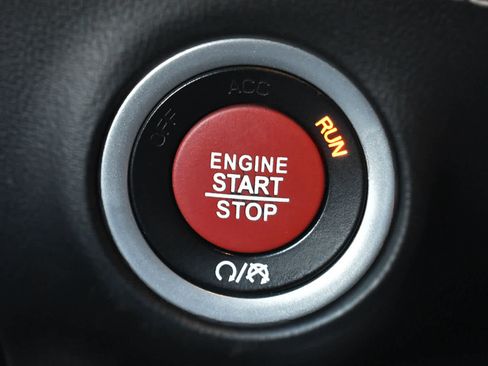 Used 2022 Dodge Challenger SRT Hellcat RWD image 20