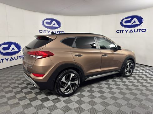 Used 2017 Hyundai Tucson Limited w/ Limited Ultimate Package 03 image 3