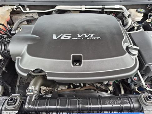 Used 2019 Chevrolet Colorado Z71 AWD/4WD image 31