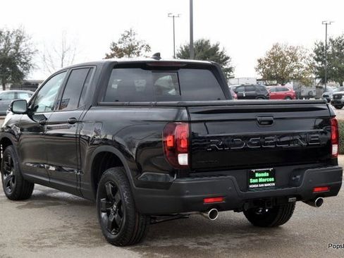 New 2026 Honda Ridgeline Black Edition image 4