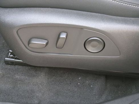 New 2026 Chevrolet Traverse LT w/ Midnight/Sport Edition image 12