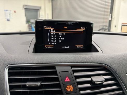 Used 2018 Audi Q3 2.0T Premium FWD image 20