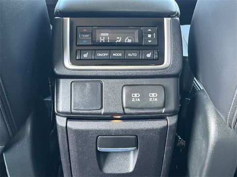 Certified 2022 Subaru Ascent Limited w/ Technology Package image 35