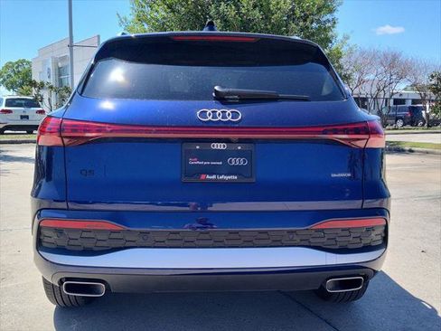 Certified 2025 Audi Q5 Premium w/ Convenience Package AWD/4WD image 7