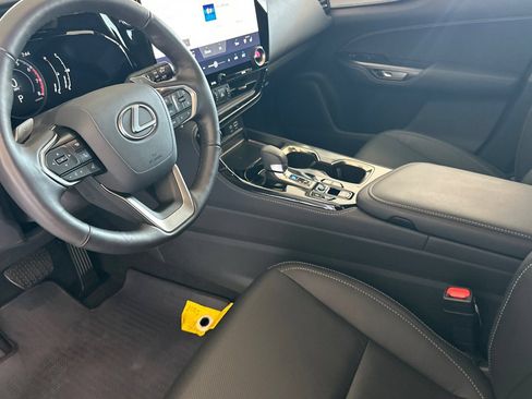 Used 2025 Lexus NX 350 AWD w/ Accessory Package (2T) image 7