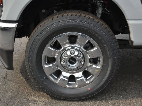 New 2026 Ford F250 Lariat w/ Lariat Ultimate Package AWD/4WD image 9