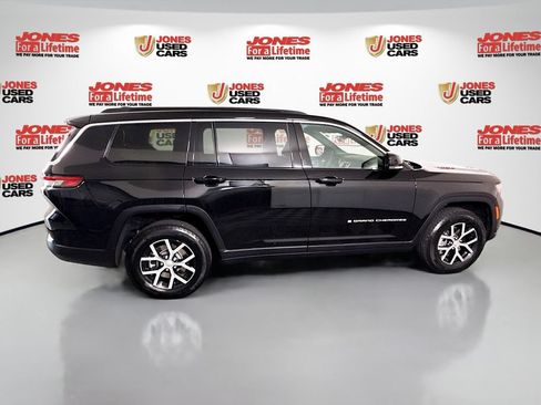 Used 2024 Jeep Grand Cherokee L Limited AWD/4WD image 18