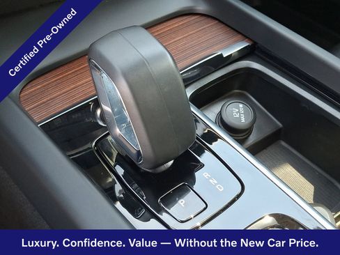 Certified 2025 Volvo S60 B5 Plus AWD/4WD image 16