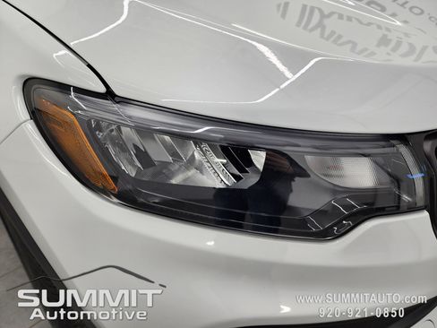 New 2026 Jeep Compass Latitude image 24