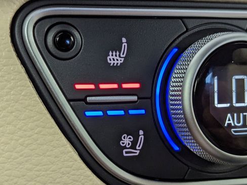 Certified 2022 Audi Q5 2.0T Prestige w/ Prestige Package image 20