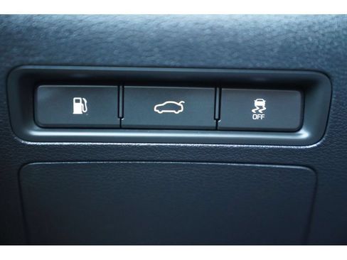 Used 2016 Hyundai Sonata Limited FWD image 23