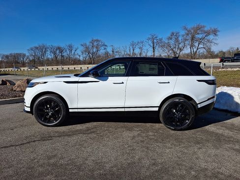 New 2026 Land Rover Range Rover Velar Dynamic SE image 3