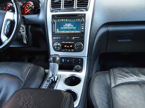 Used 2012 GMC Acadia SLT FWD image 21