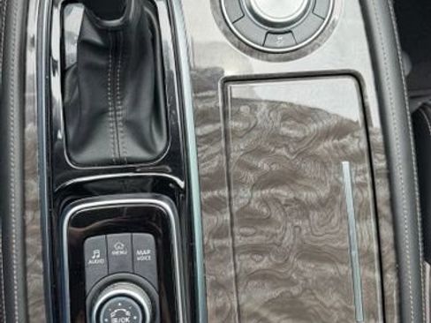 Used 2023 Nissan Armada Platinum w/ Captain's Chairs Package RWD image 32