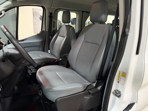 Used 2019 Ford Transit 150 XL RWD image 33