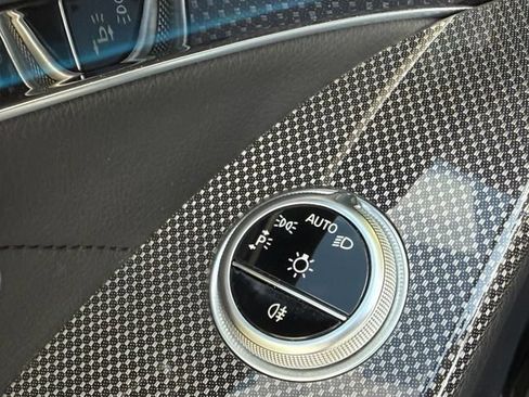 Used 2023 Mercedes-Benz S 580 4MATIC Sedan image 35