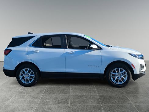 Used 2023 Chevrolet Equinox LT image 6