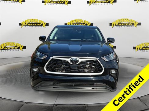 Used 2023 Toyota Highlander Platinum image 8