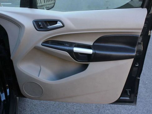 Used 2014 Ford Transit Connect Titanium FWD image 20