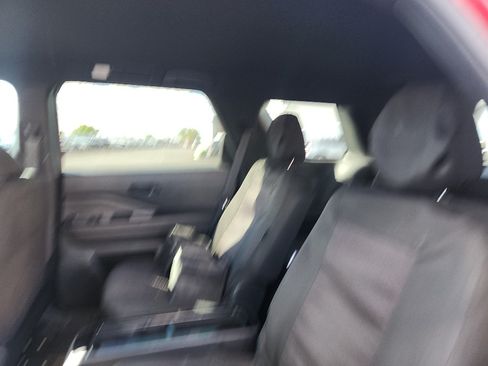 Used 2024 Nissan Pathfinder Rock Creek AWD/4WD image 13