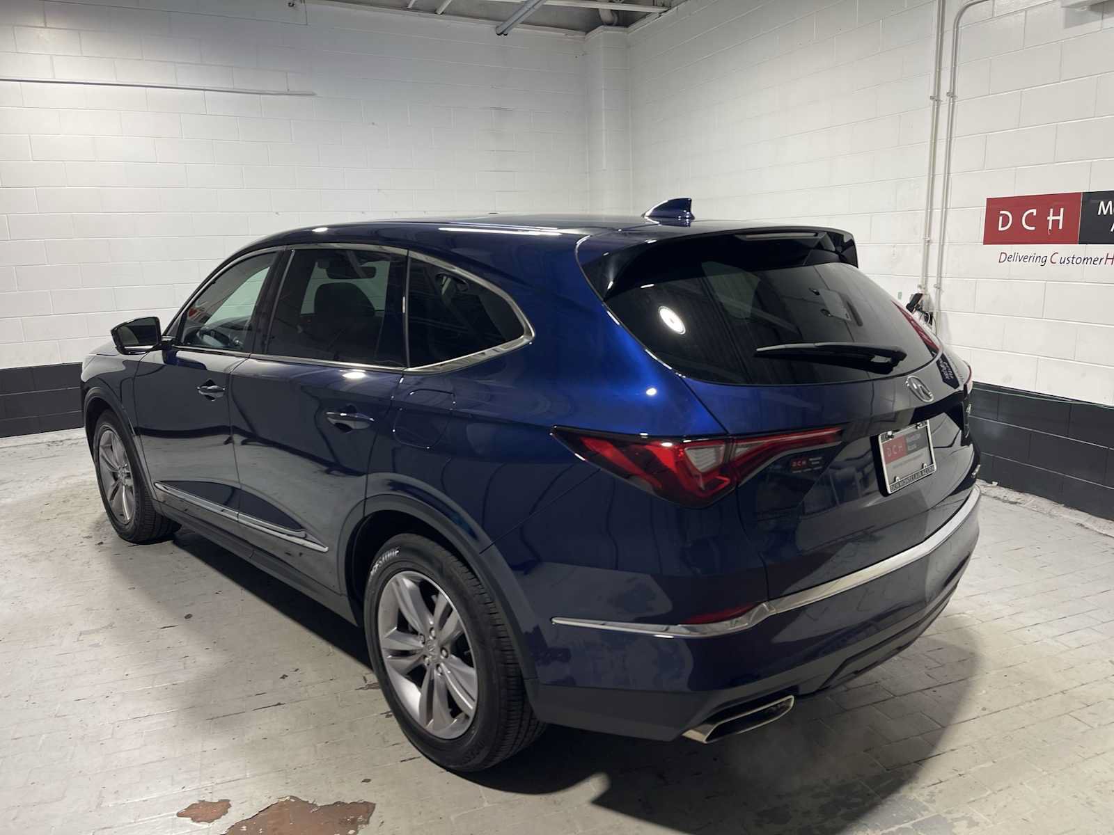 Used 2024 Acura MDX SH-AWD image 4