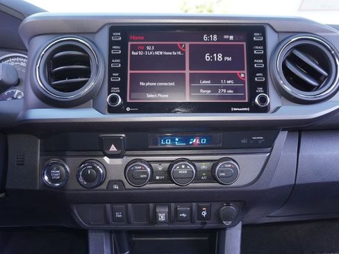 Certified 2023 Toyota Tacoma TRD Off-Road w/ Black Out Package (TMS) AWD/4WD image 17