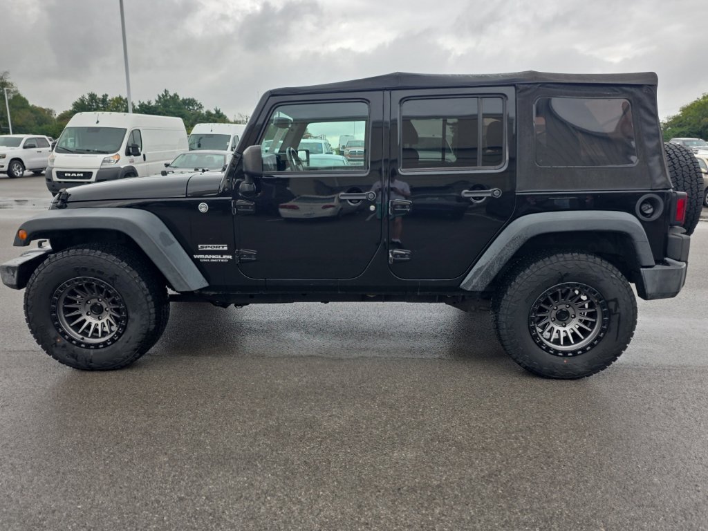 Used 2017 Jeep Wrangler Unlimited Sport w/ Quick Order Package 24S AWD/4WD image 8