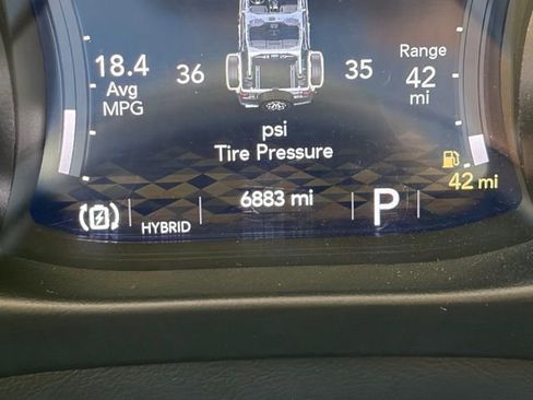 Used 2023 Jeep Wrangler Unlimited w/ Cold Weather Group image 27