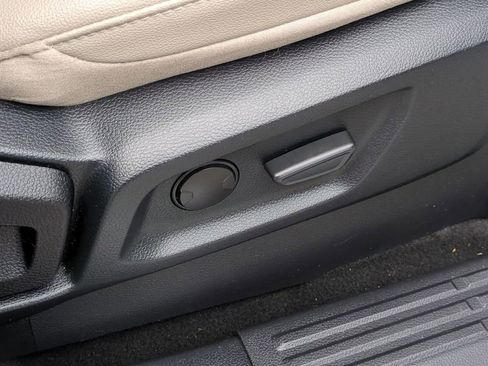 Used 2020 Ford Ranger Lariat w/ Equipment Group 501A Mid image 40