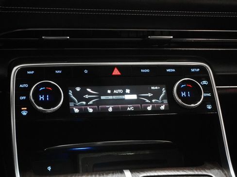 Used 2023 Genesis GV80 3.5T w/ Advanced Package image 28