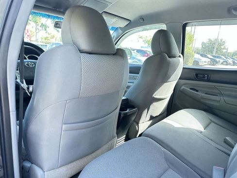 Used 2015 Toyota Tacoma 4x4 Double Cab w/ TRD Sport Package image 14