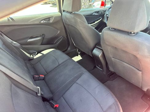 Certified 2018 Chevrolet Cruze LT w/ LT Fleet Convenience Package FWD image 23