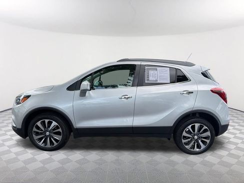 Used 2022 Buick Encore Preferred w/ Safety Package FWD image 8