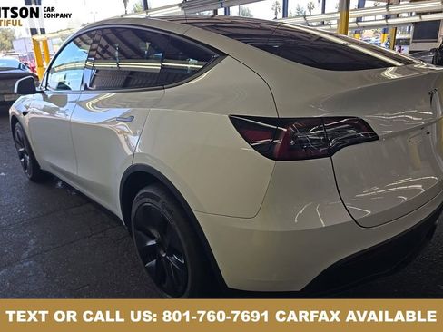 Used 2024 Tesla Model Y Long Range AWD/4WD image 6
