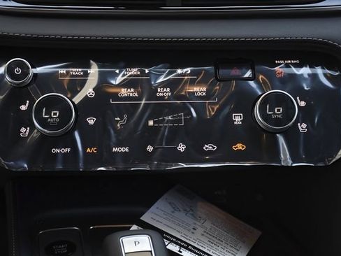 New 2026 INFINITI QX60 Sport w/ Dark Cargo Package AWD/4WD image 17