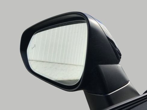 Used 2026 Lexus TX 500h AWD w/ Technology Package image 24