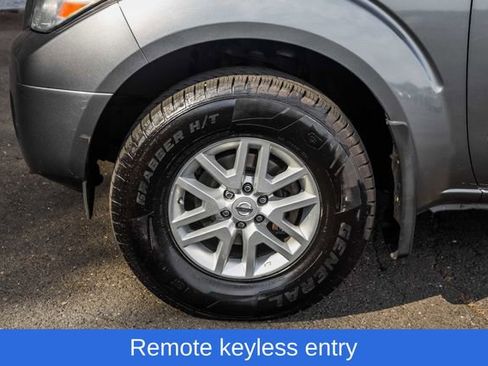 Used 2017 Nissan Frontier SV AWD/4WD image 15