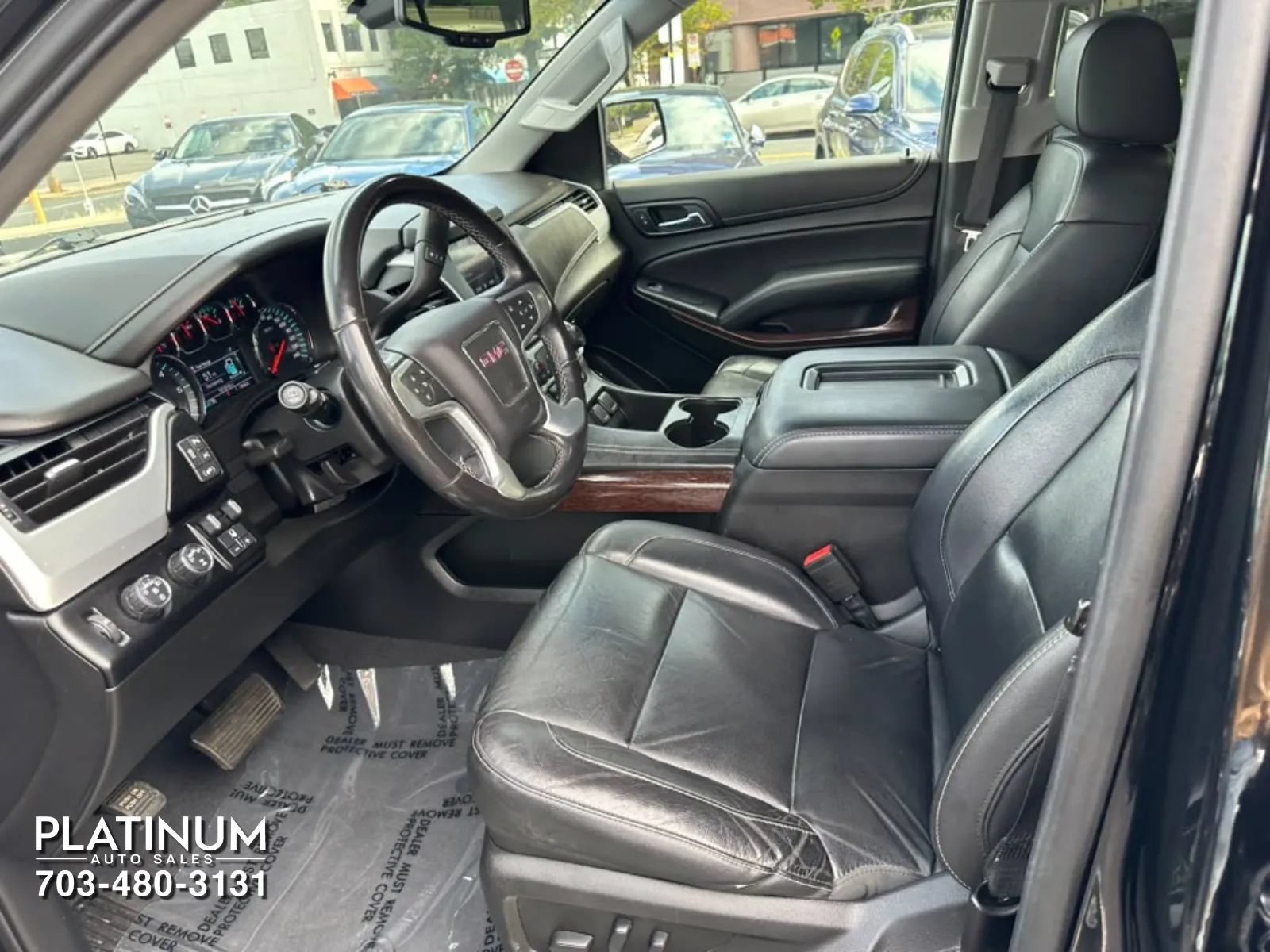 Used 2019 GMC Yukon XL SLT w/ HD Trailering Package AWD/4WD image 11